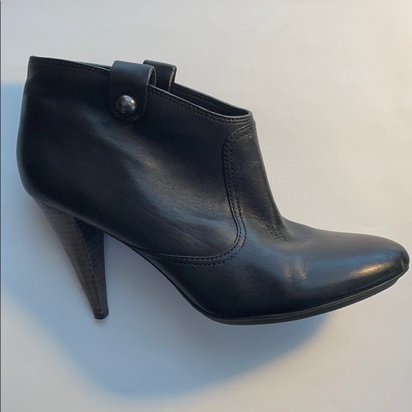 Coach Aliza leather low boot-black size 9.5 - Picture 5 of 12